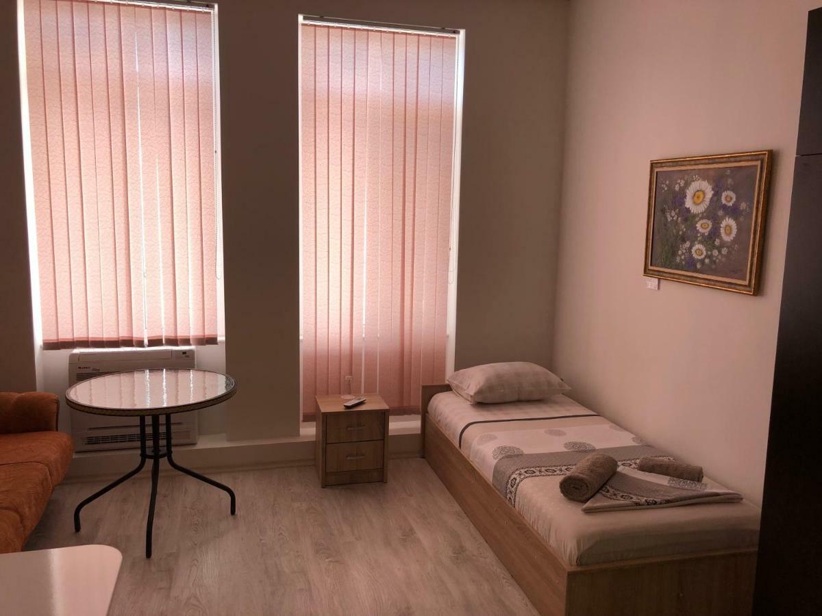 Guest Rooms Opera Φιλιππούπολη Εξωτερικό φωτογραφία
